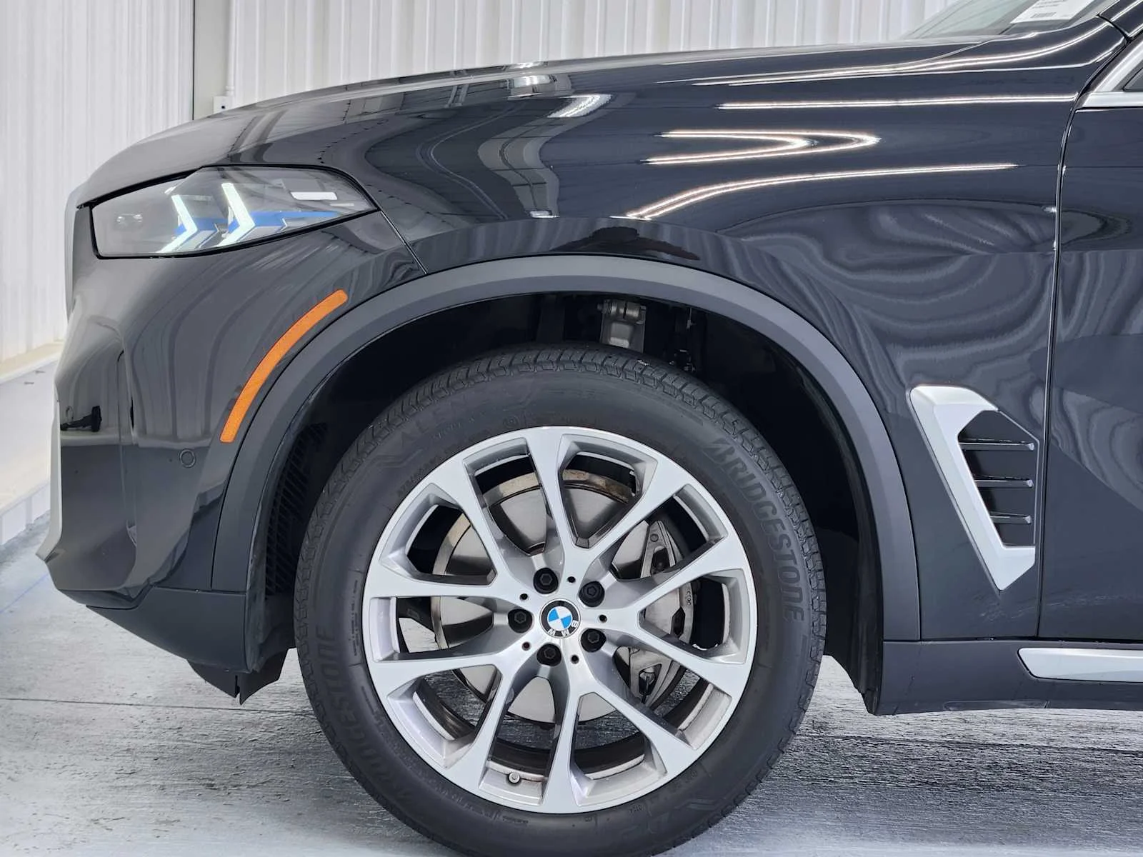 Certified Used 2024 Black Sapphire Metallic BMW xDrive40i image 6
