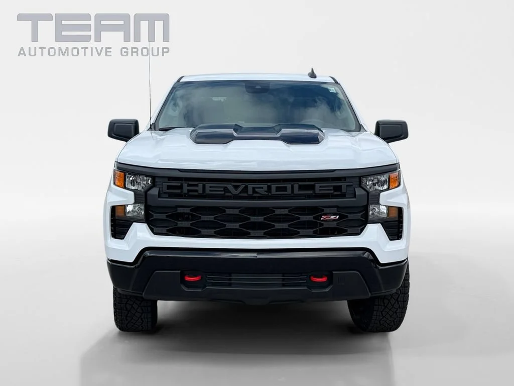New 2026 Summit White Chevrolet Custom Trail Boss image 2