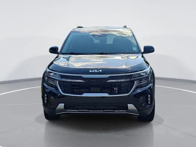 Used 2024 Black Kia SX image 8