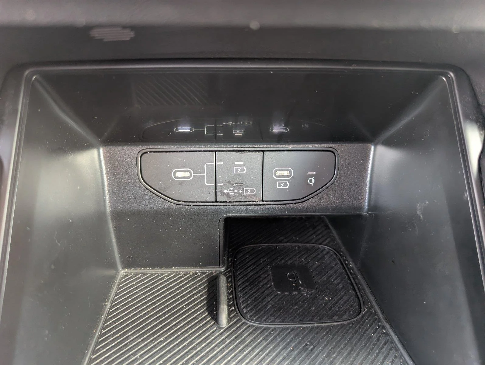 Used 2024 Ebony Black Kia S image 18