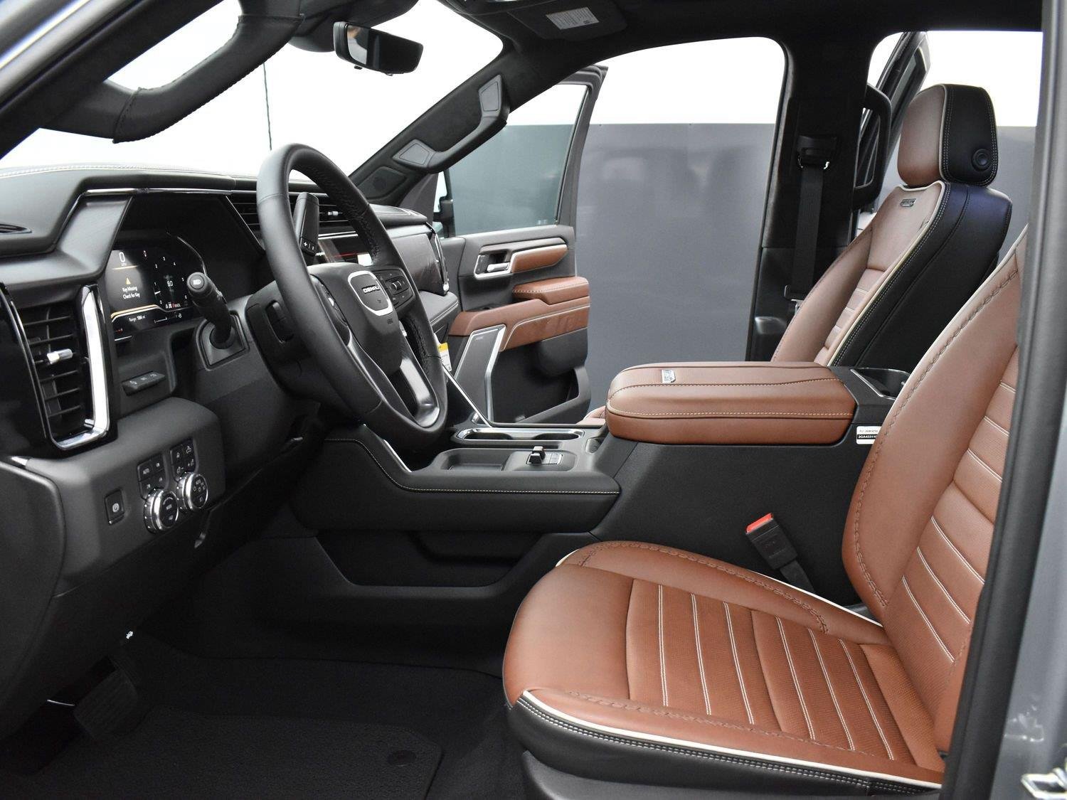 Used 2025 Sterling Metallic GMC Denali Ultimate image 13