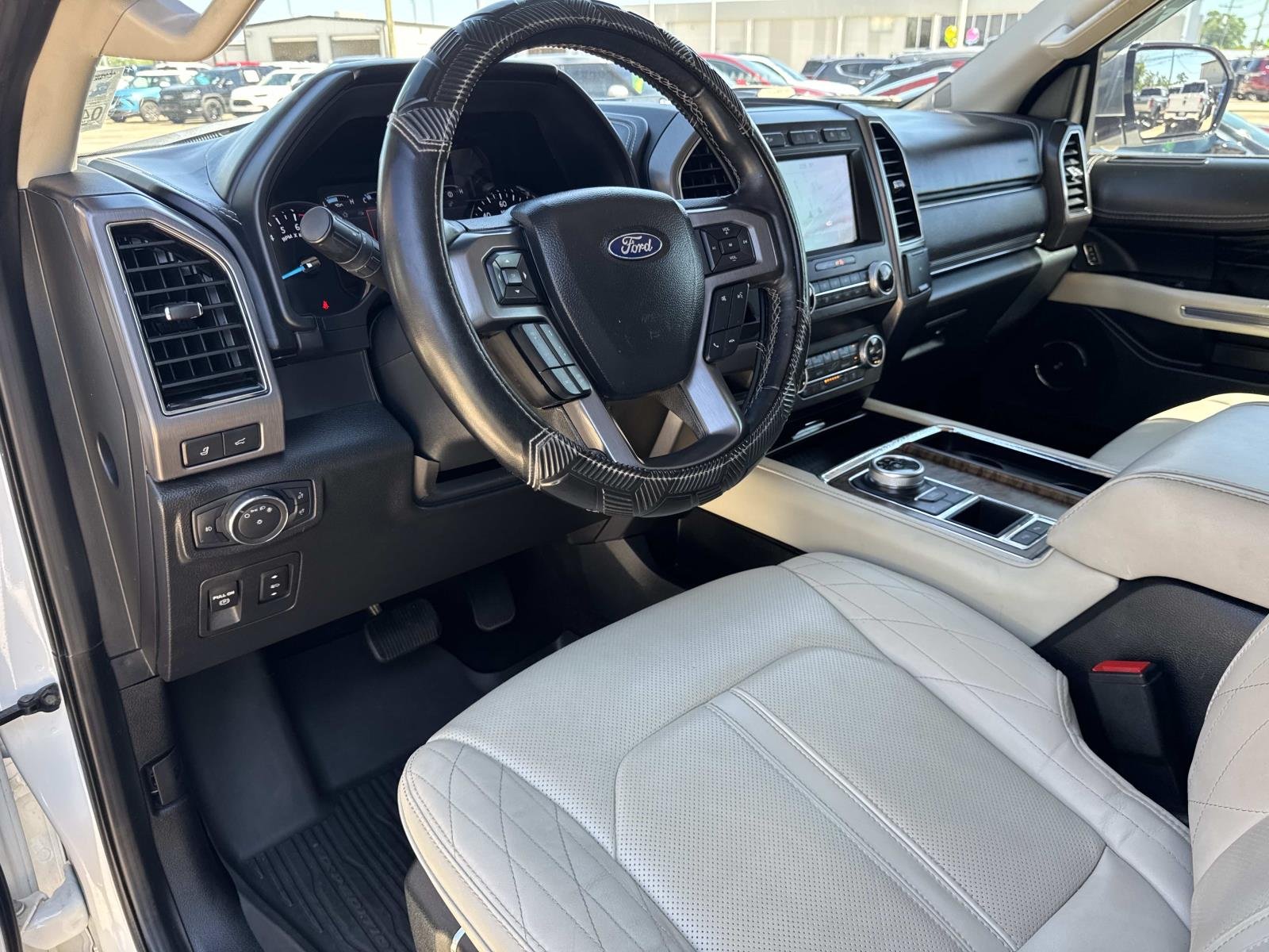 Used 2021 Star White Metallic Tri-Coat Ford Platinum image 18