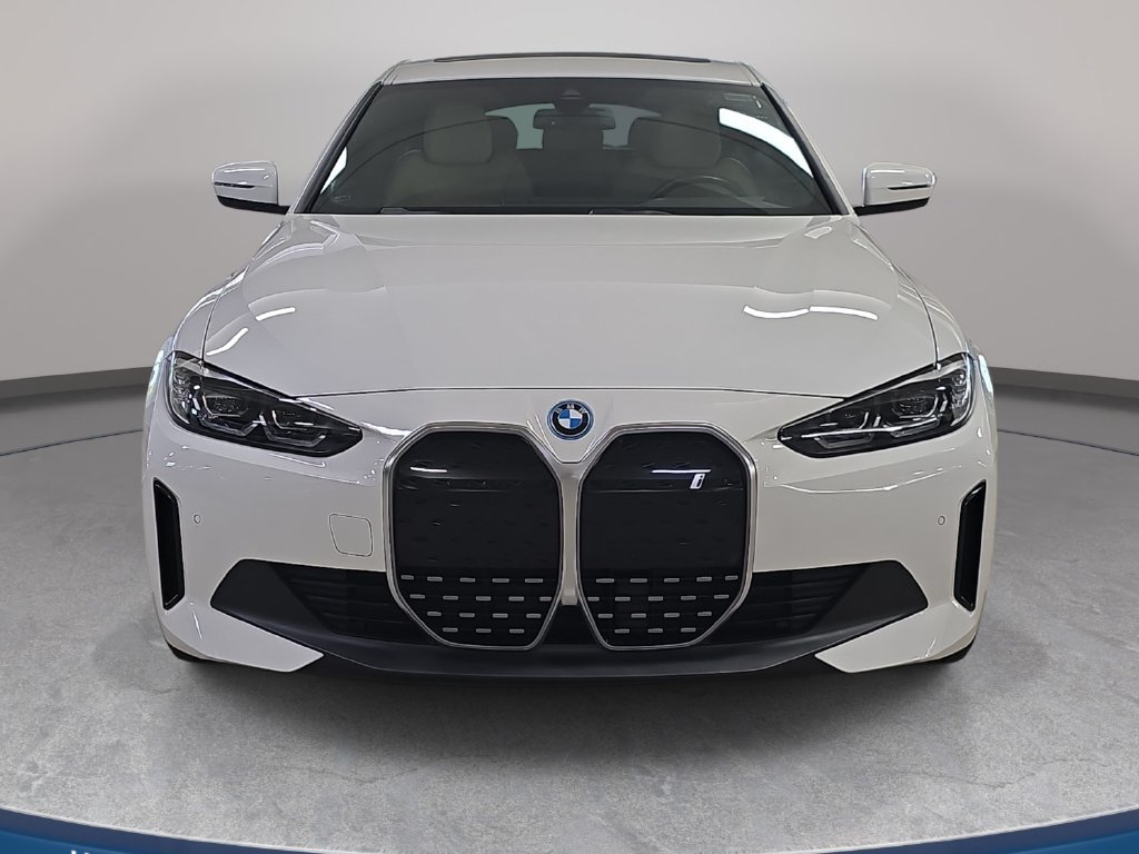 Certified Used 2024 Alpine White BMW eDrive35 image 3