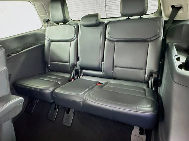 New 2026 Gray Ford Platinum image 12