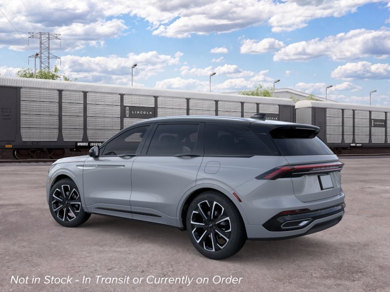 New 2026 Gray Matter Clearcoat Lincoln Reserve image 4