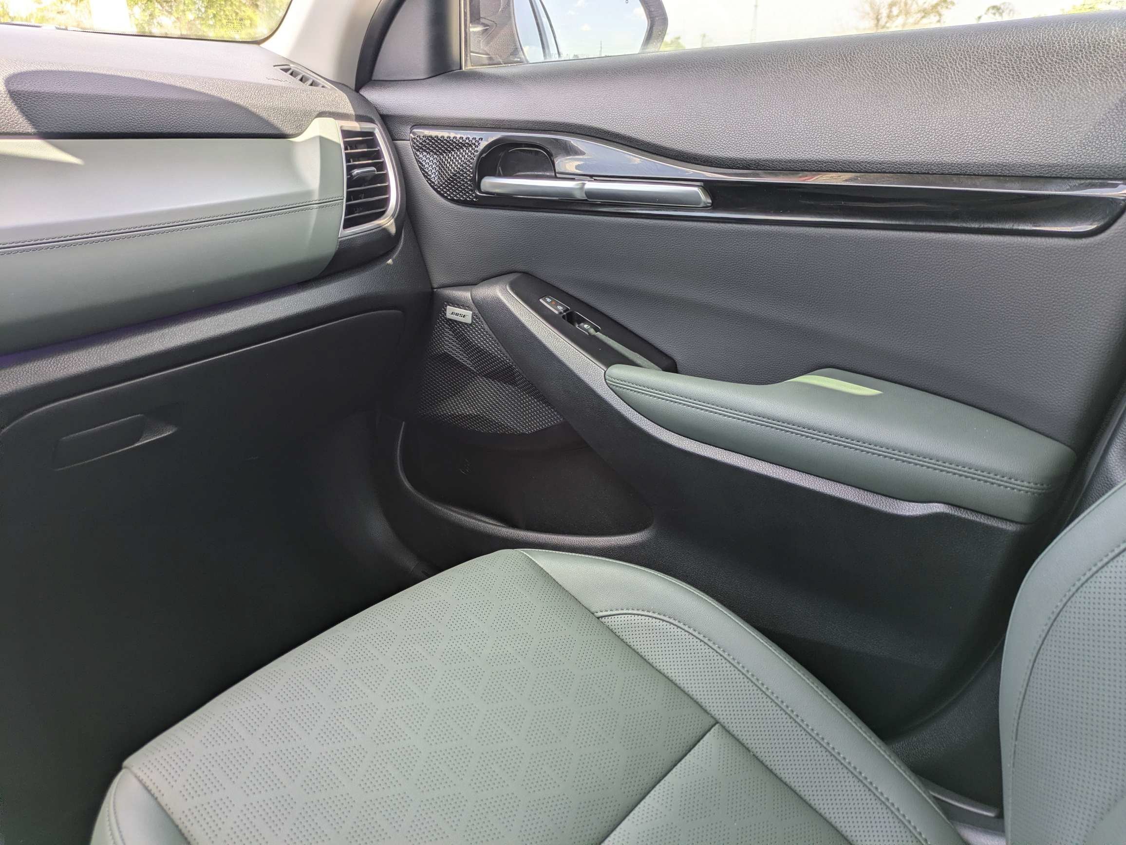 Certified Used 2024 Fusion Black Kia SX image 19