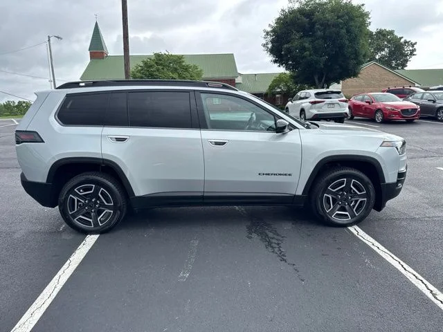 New 2026 Silver Zynith Clear-Coat Exterior Paint Jeep Limited image 8
