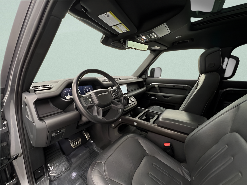 Used 2021  Land Rover X image 28