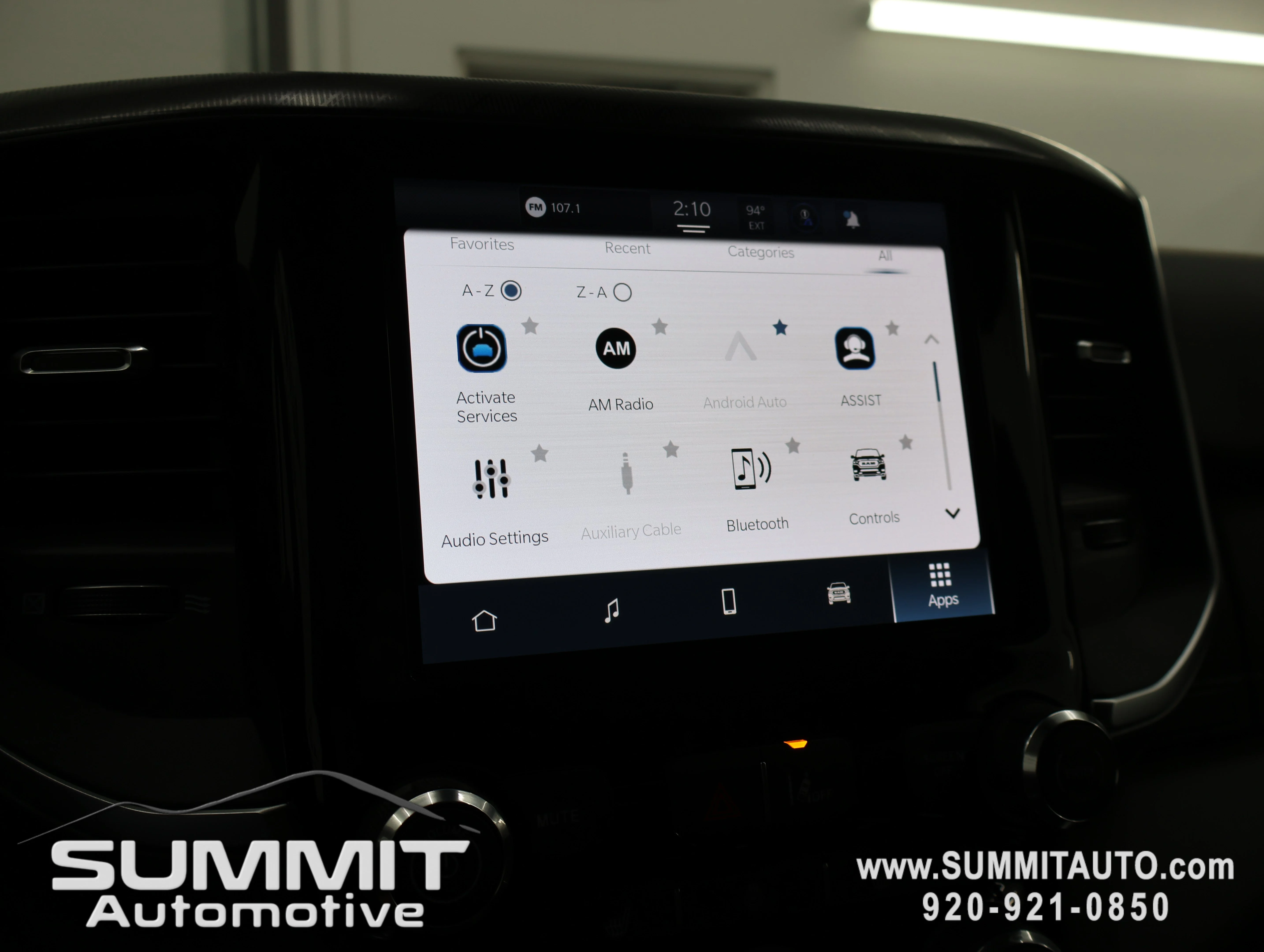 New 2026 Diamond Black Crystal Pearl-Coat Exterior Paint RAM Big Horn/Lone Star image 58