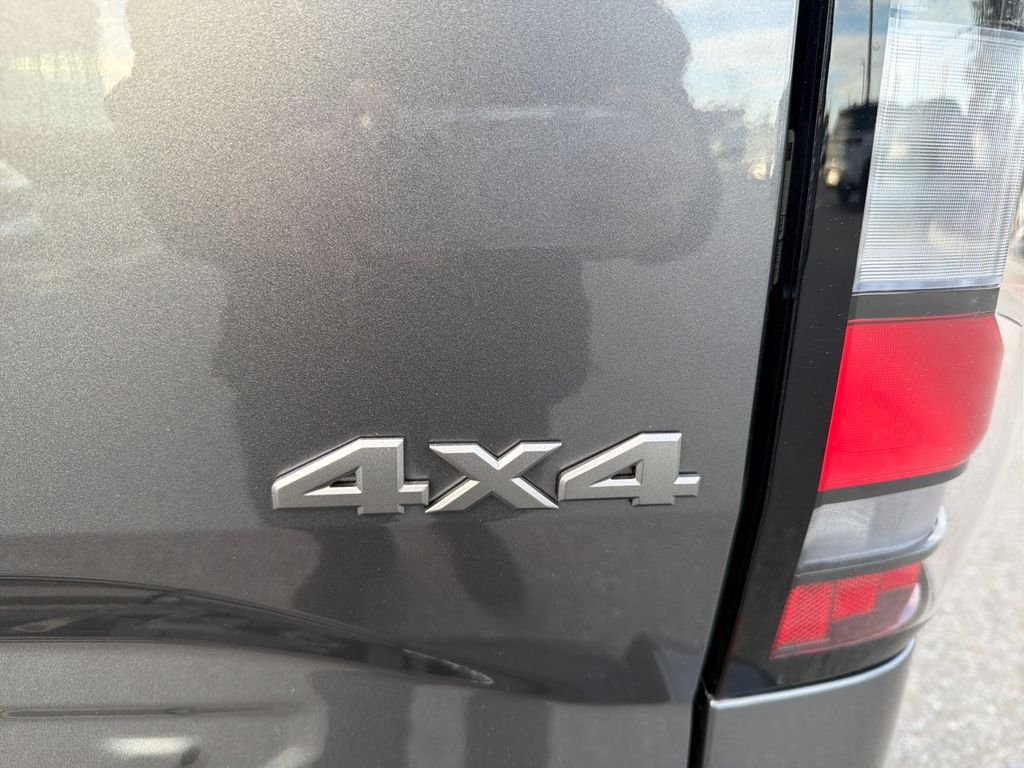 New 2026 Nissan Frontier SV 4D Crew Cab