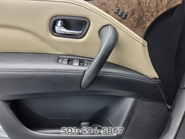 Used 2022 Silver INFINITI Premium Select image 29