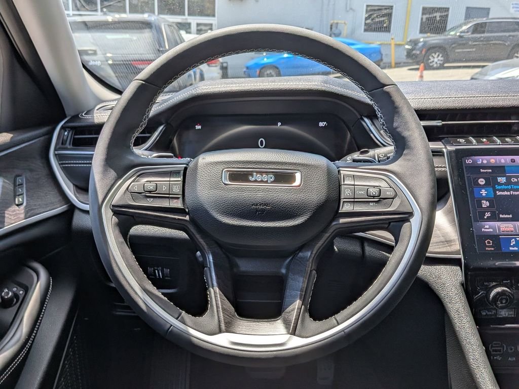 Used 2023 Black Jeep Limited image 14