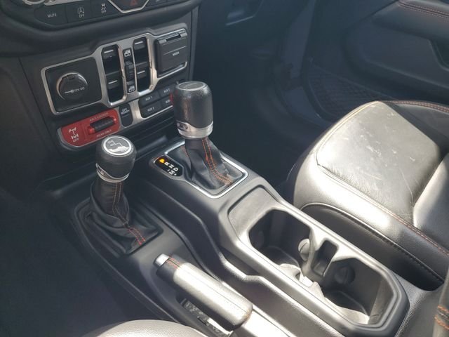 Used 2021 Gray Jeep Mojave image 21