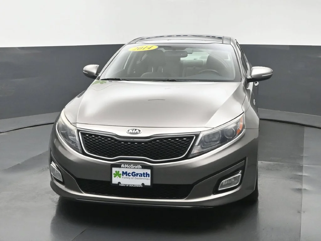 Used 2014 Silver Kia EX image 17