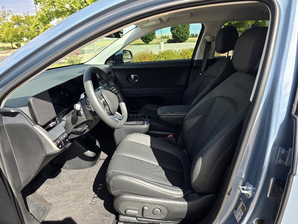 New 2027 Lucid Blue Hyundai SEL image 13