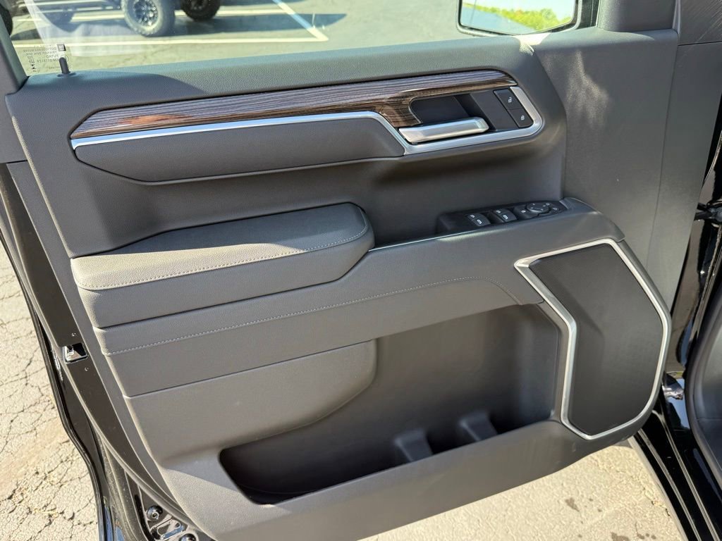 2026 Chevrolet Silverado 1500 LT - Photo 14