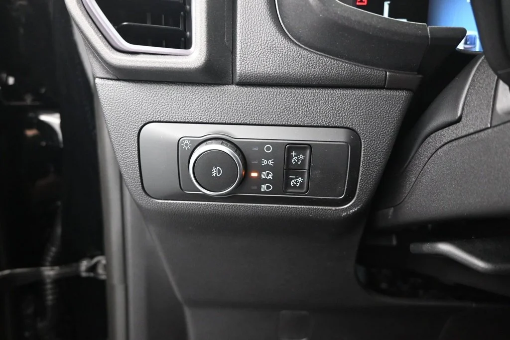 New 2026 Shadow Black Ford Outer Banks image 12