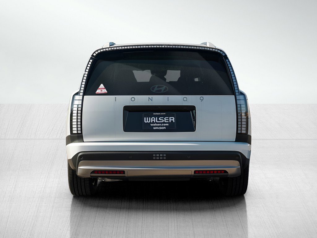 2026 Hyundai IONIQ 9 S - Photo 5