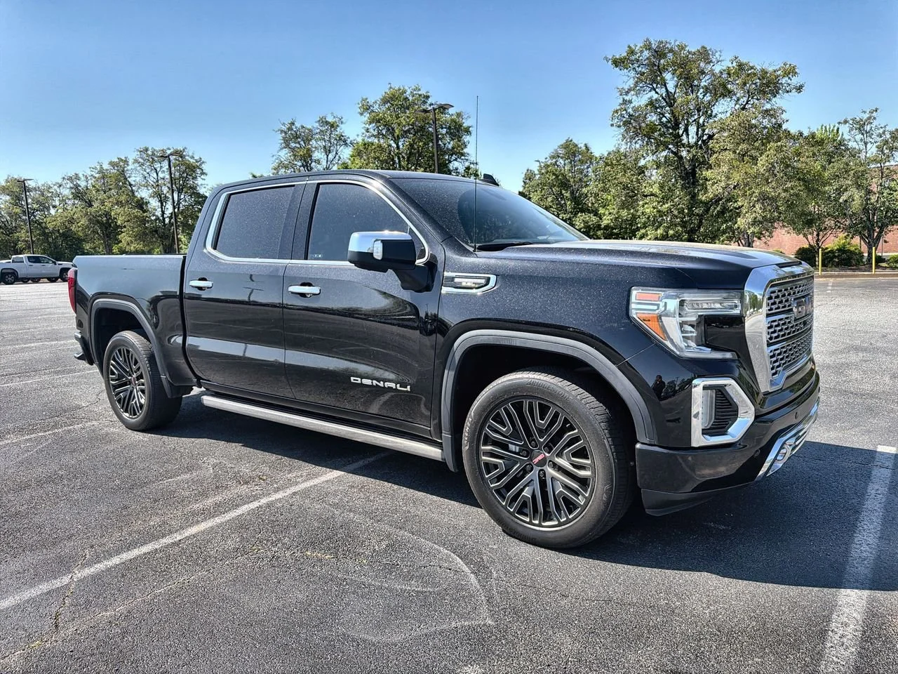 2019 GMC Sierra 4WD Crew Cab Short Box's photo