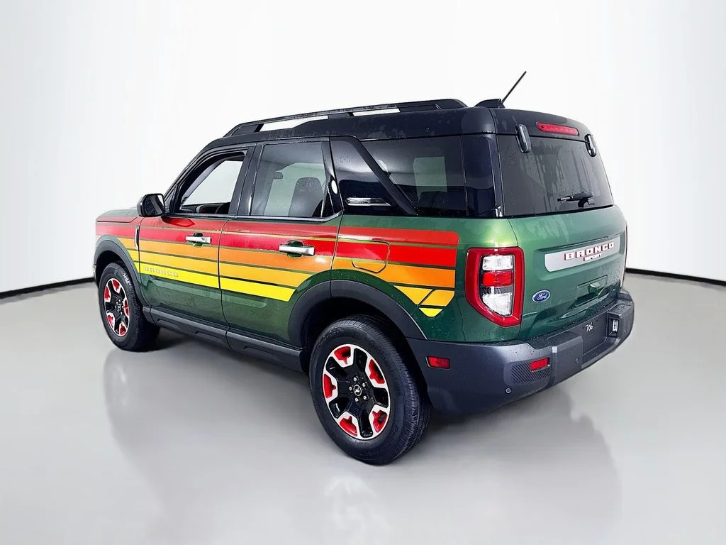 Certified Used 2025 Eruption Green Metallic Ford Free Wheeling image 12