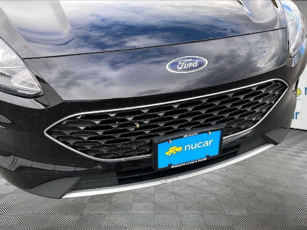 Used 2022 Black Metallic Ford SEL image 28