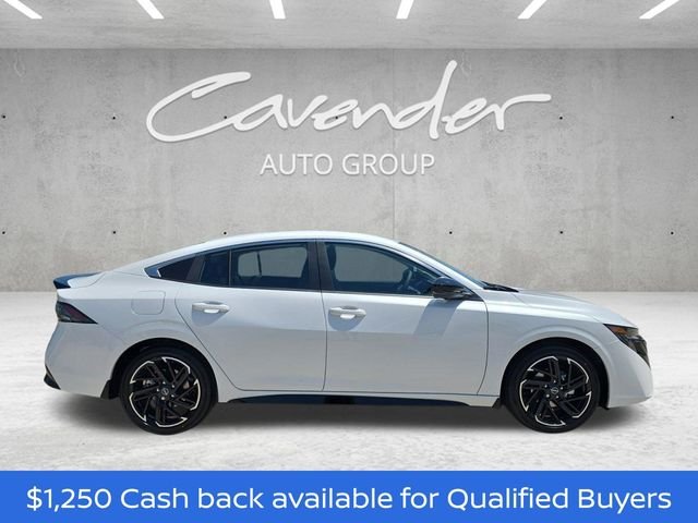 New 2026 Aspen White TriCoat Nissan SR image 17