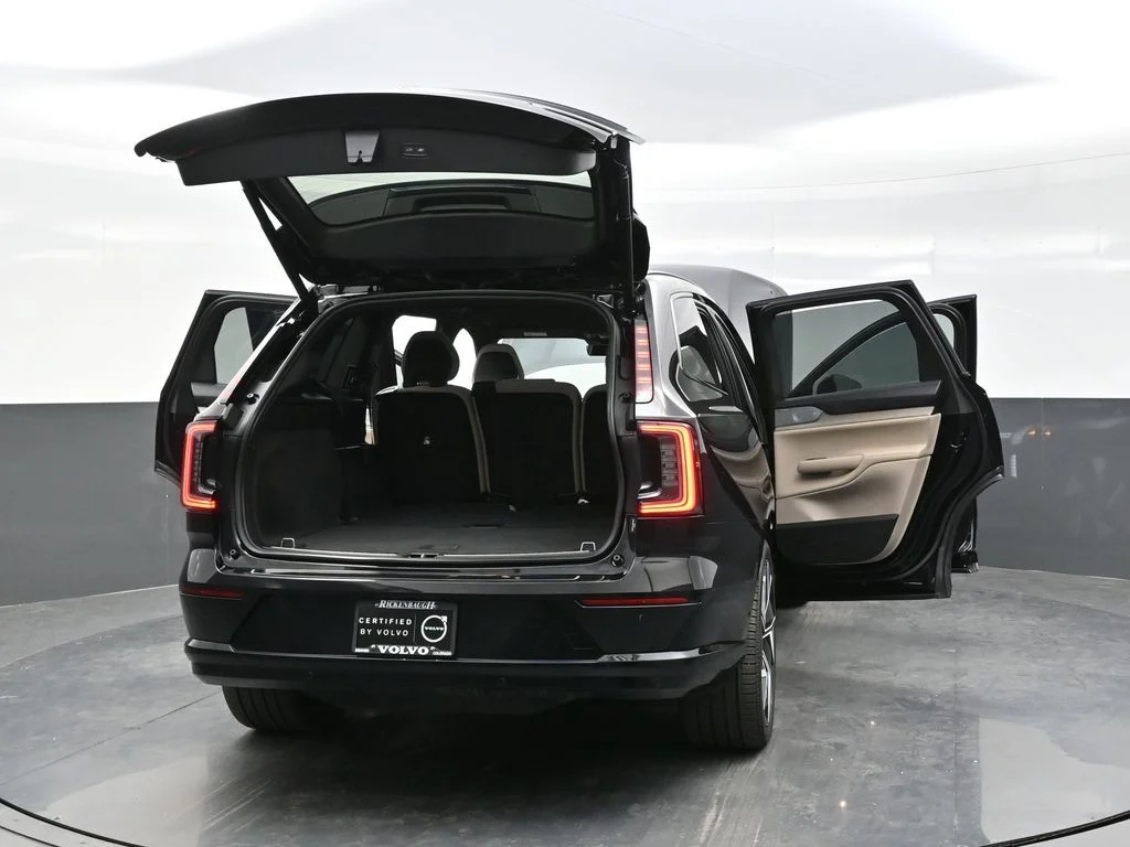 2025 Volvo EX90 Ultra - Photo 48