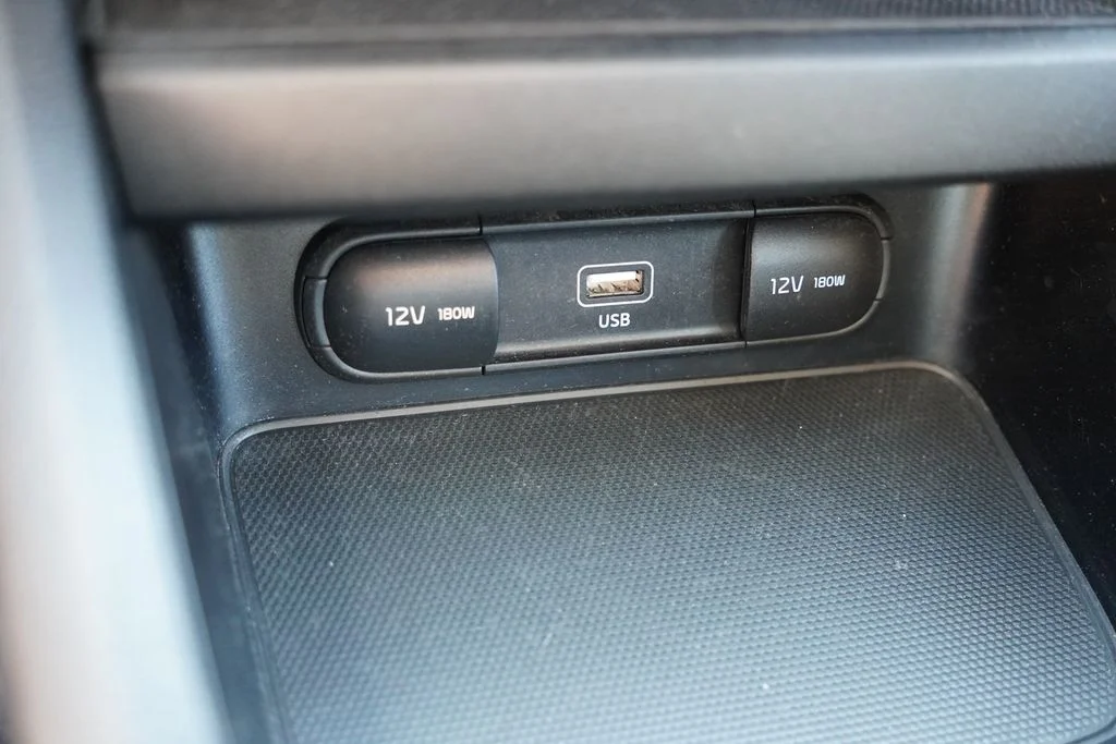 Used 2023 Snow White Pearl Kia LXS image 23