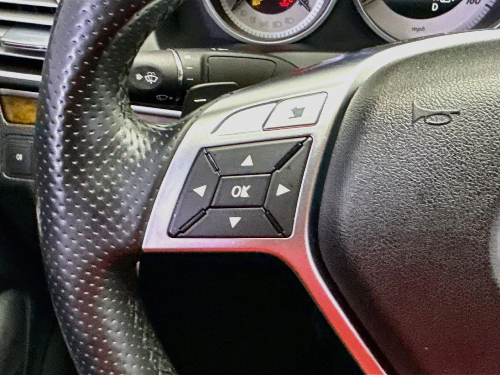 Used 2015  Mercedes-Benz E 550 image 11