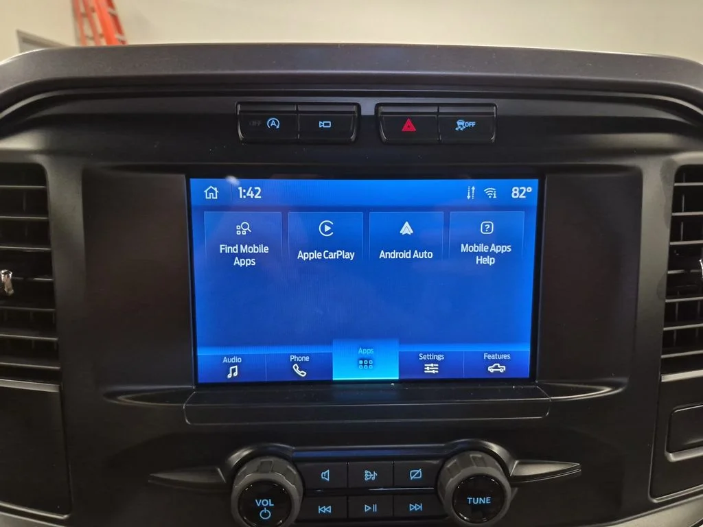 Certified Used 2023 Oxford White Ford XLT image 35