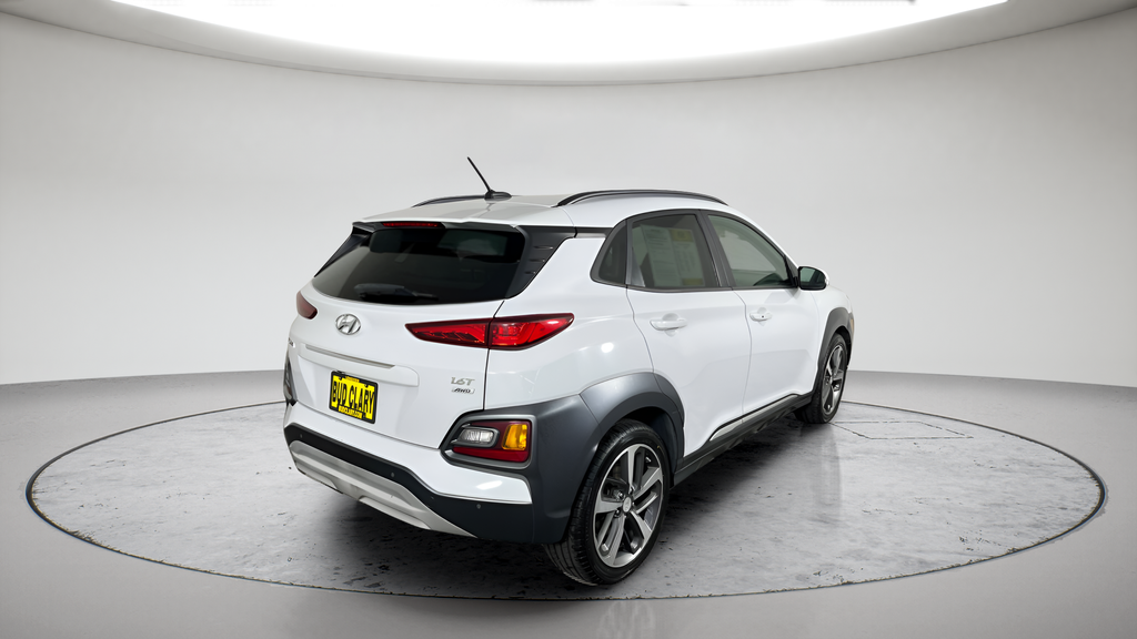 Used 2018 Chalk White Hyundai Ultimate image 4