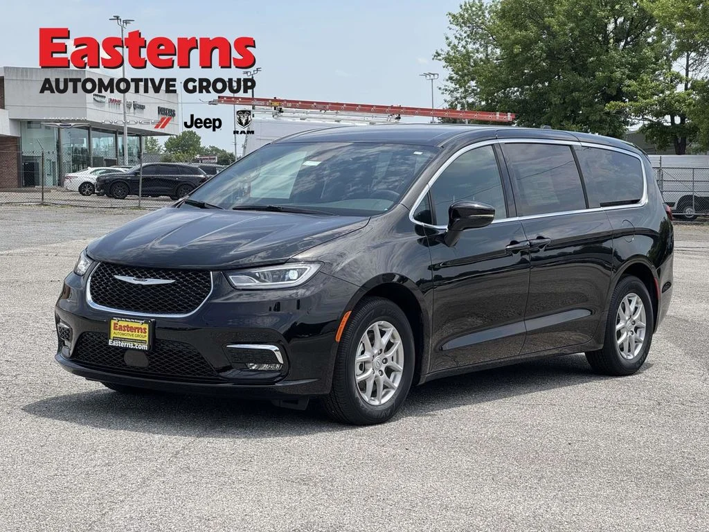 2025 Chrysler Pacifica