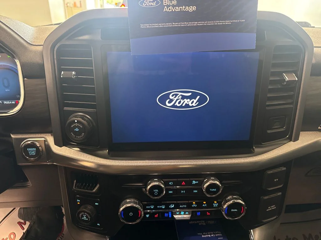 Used 2025 Black Ford Lariat image 20