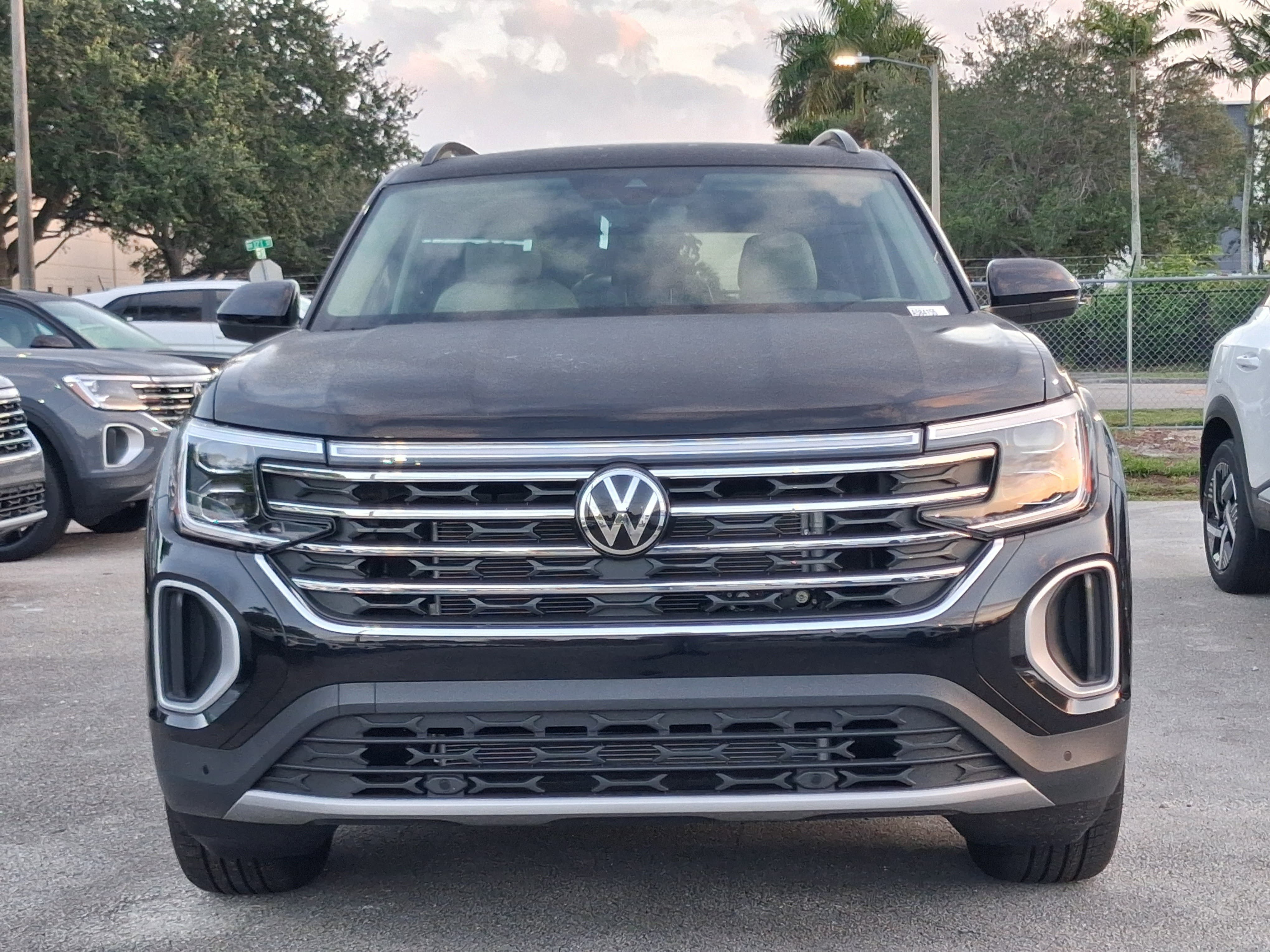 New 2026 Black Volkswagen 2.0T SE w/Technology image 2
