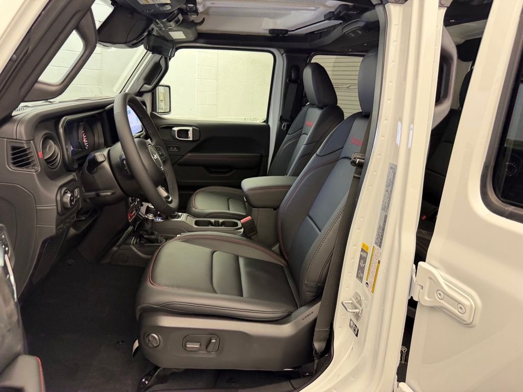 New 2026 Bright White Clearcoat Jeep Rubicon image 15