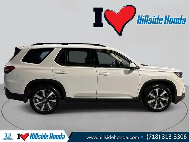 Certified Used 2023 Platinum White Pearl Honda AWD TRG image 6