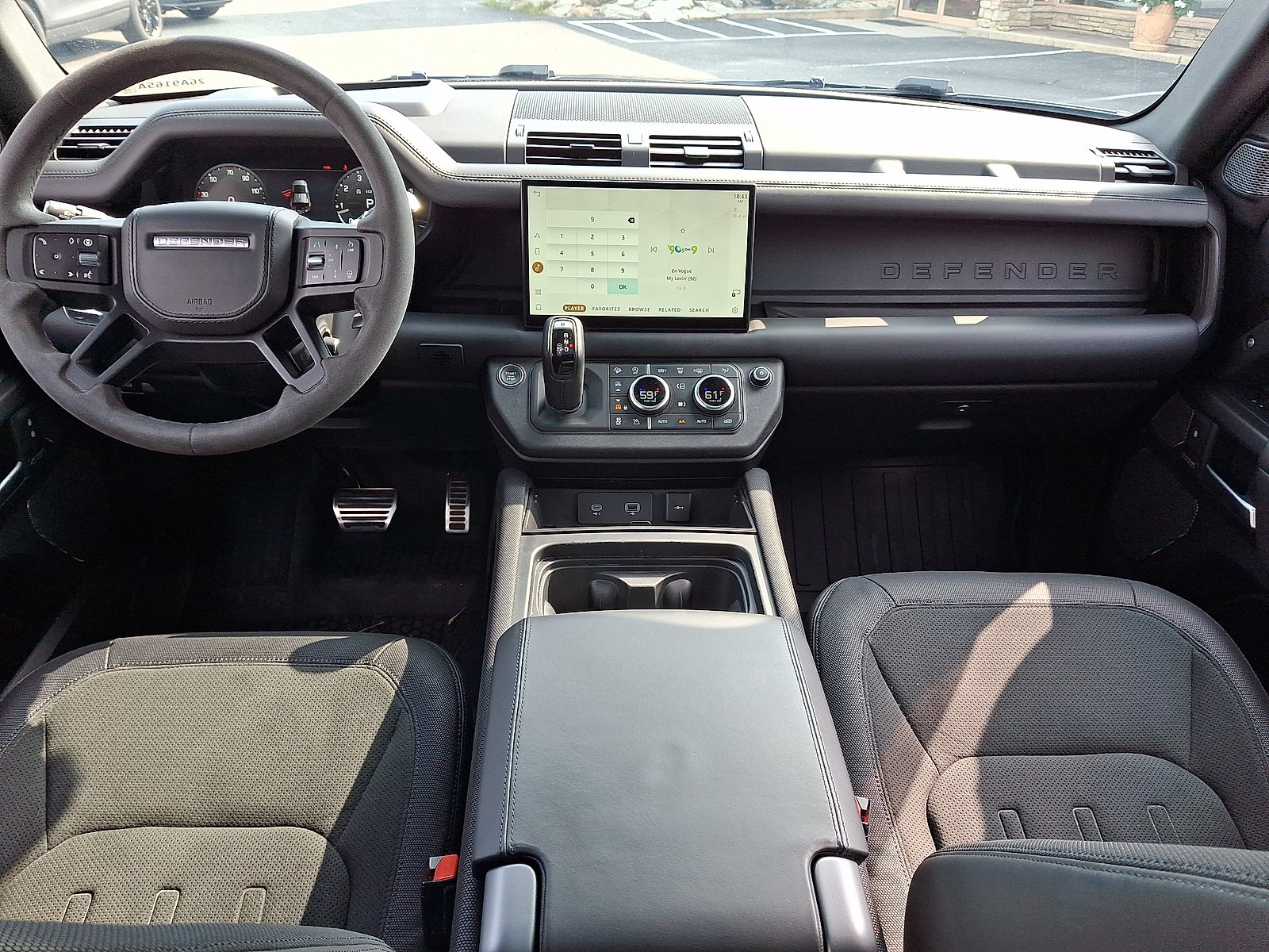 Certified Used 2024 Carpathian Grey Premium Metallic - 1AU Land Rover 110 P525 Carpathian Edition image 3