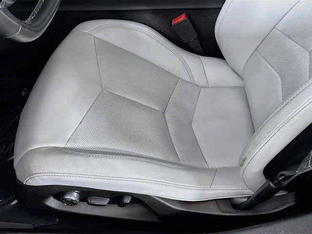 Used 2021 Blue Chevrolet Stingray image 19