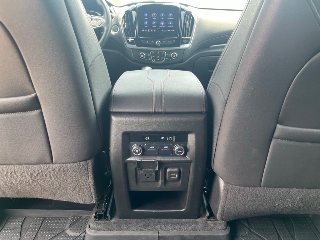 Used 2022 Silver Chevrolet RS image 29