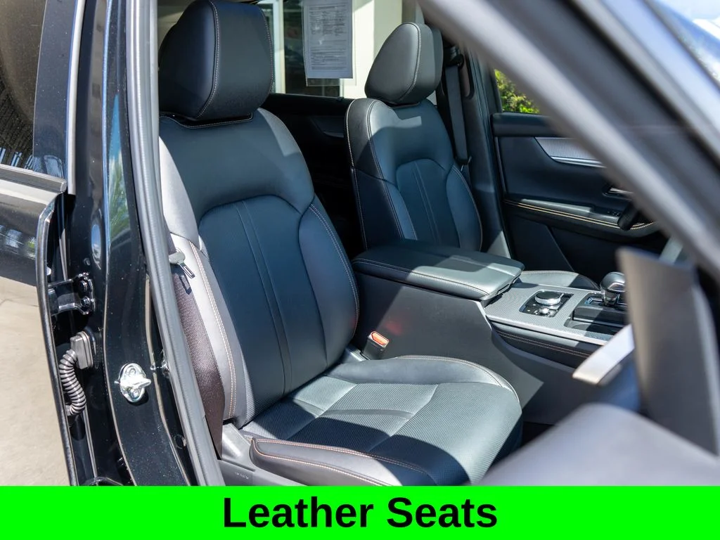 Used 2025 Black Mazda 3.3 Turbo Preferred image 9