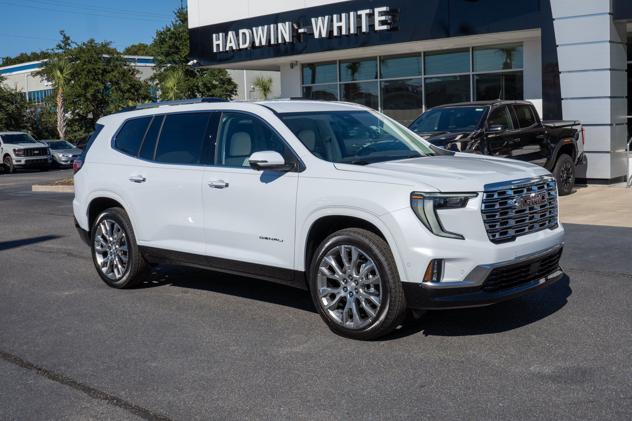 2027 GMC Acadia Denali