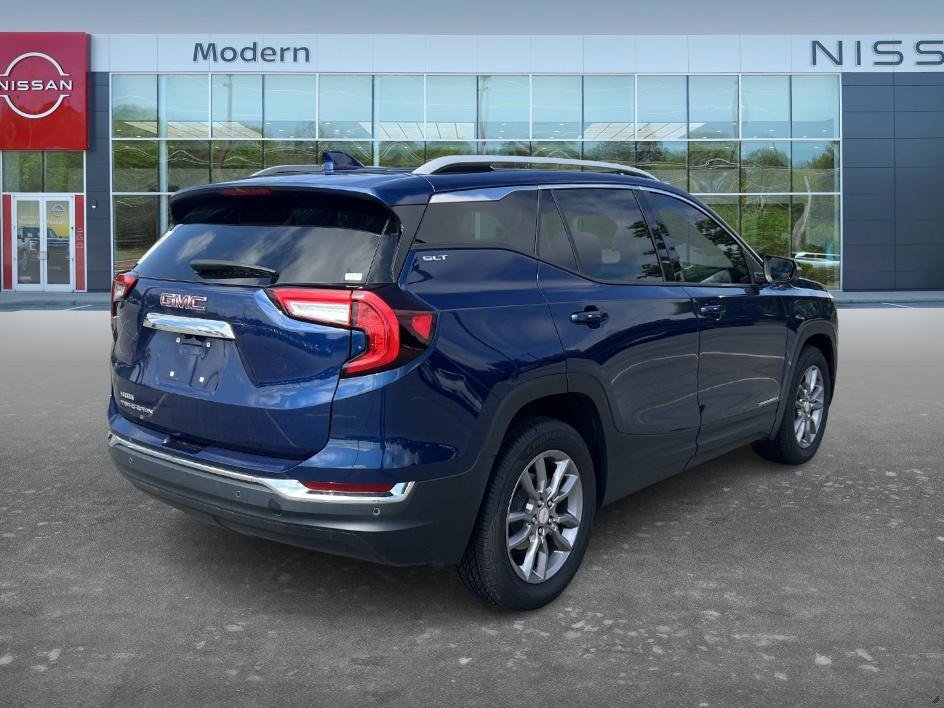 Used 2022 Marine Metallic GMC SLT image 5