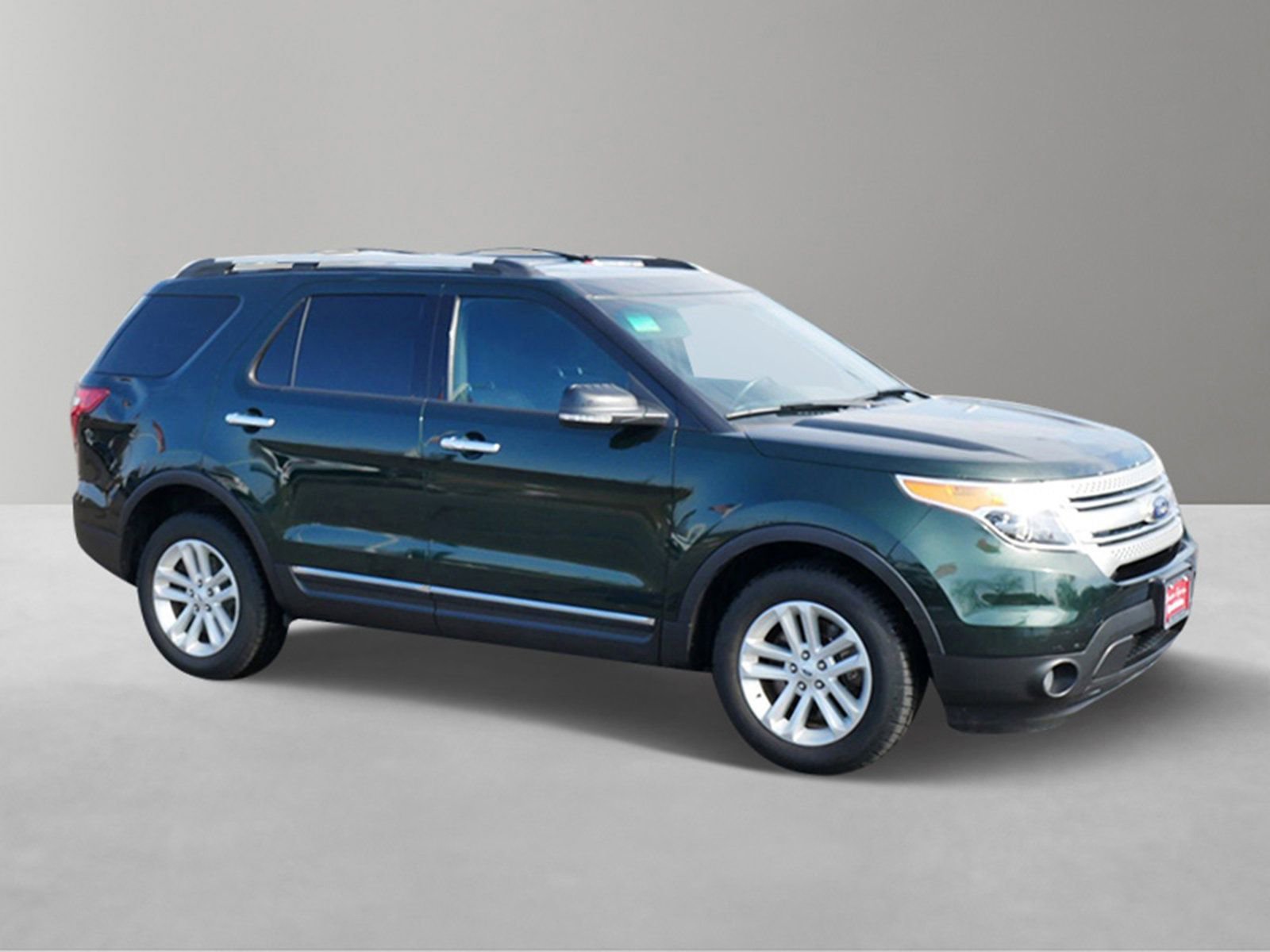 Used 2013 Ford Explorer XLT with VIN 1FM5K8D82DGB70254 for sale in White Bear Lake, MN