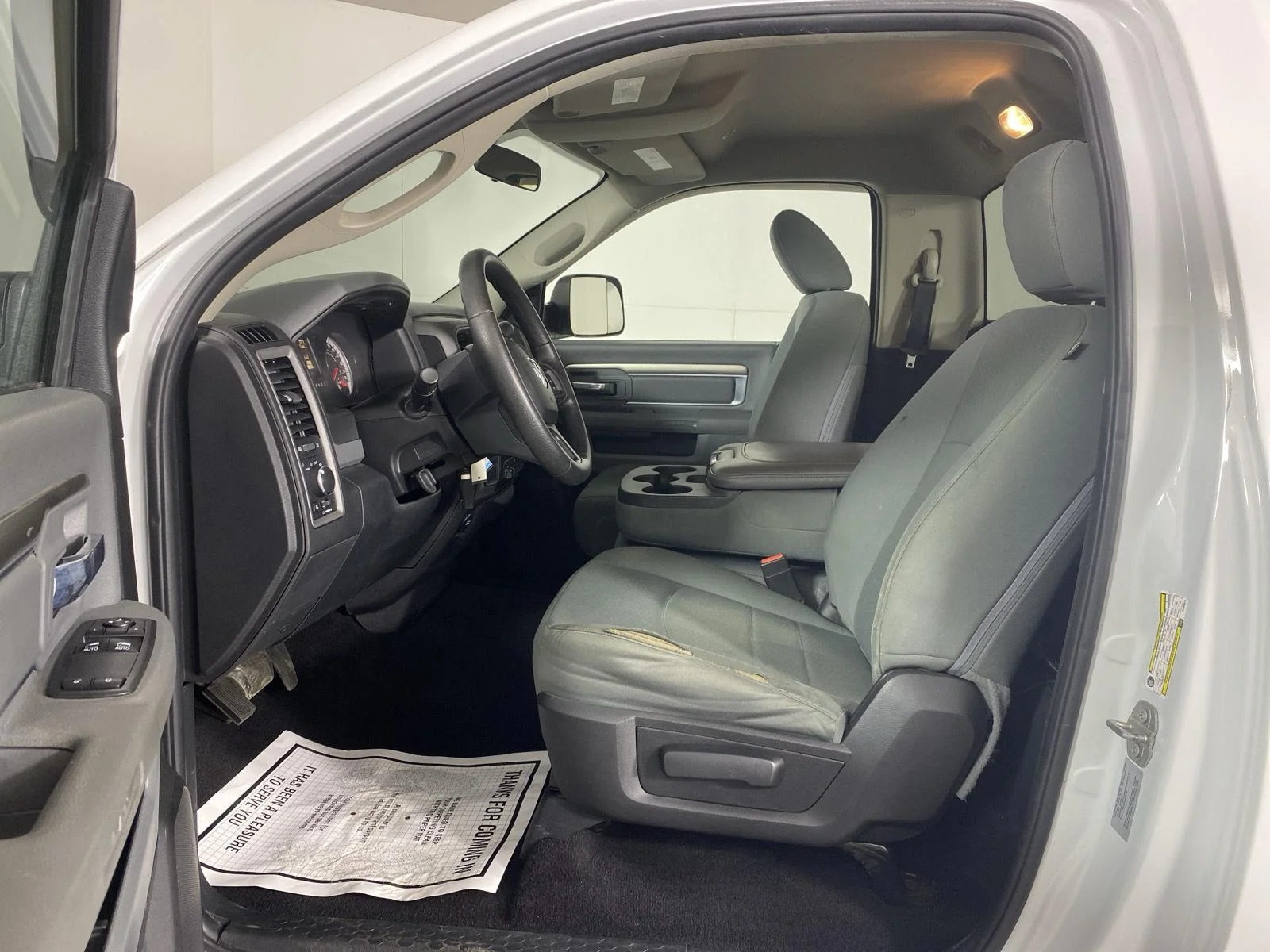 Used 2017 Bright White Clearcoat Ram Tradesman image 13