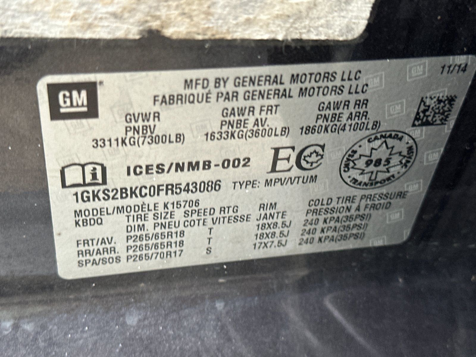 Used 2015 Iridium Metallic GMC SLT image 27