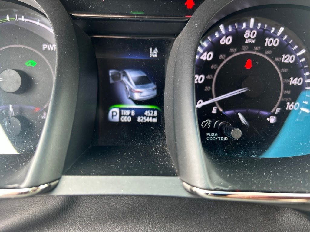 Used 2017 White Toyota Limited image 9