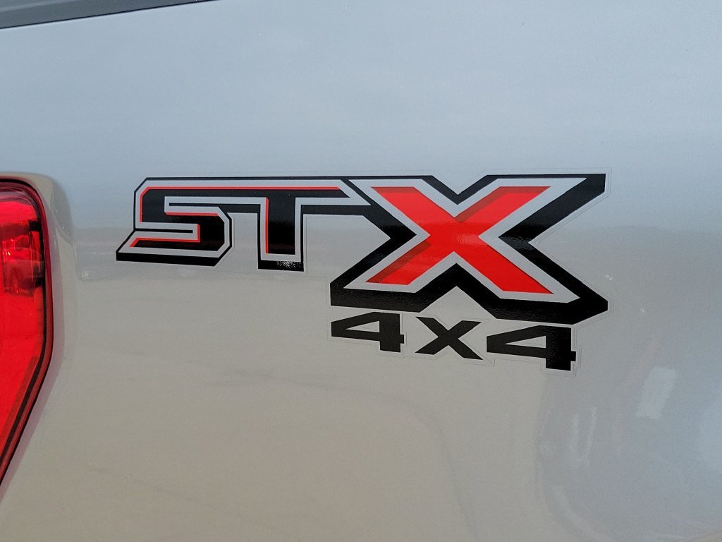 2022 Ford F-150 XL - Photo 7