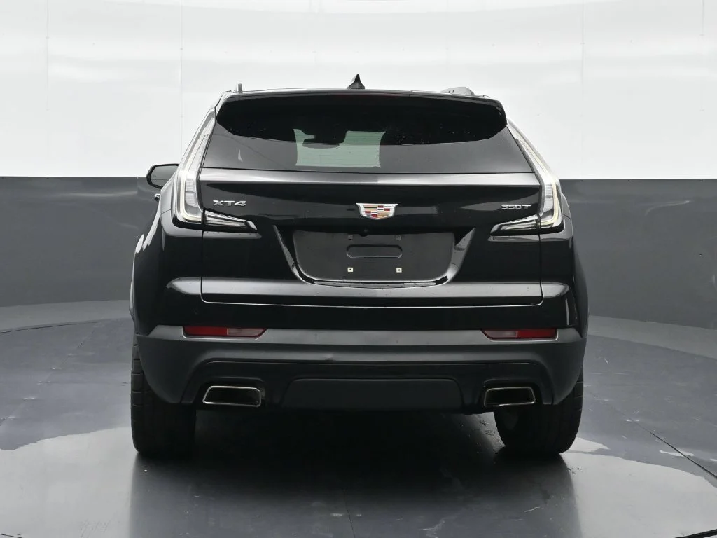 Used 2023 Black Cadillac Sport image 7