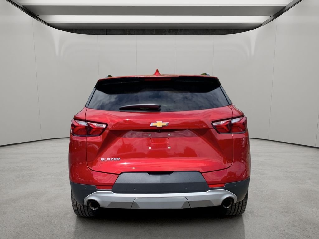 Used 2021 Cherry Red Tintcoat Chevrolet LT image 4