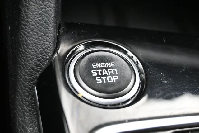 Used 2023 Green Kia X-Line image 33